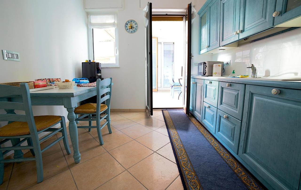 B&B Isola Dei Gabbiani Bergeggi Eksteriør billede